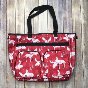 Thirty-One reversible tote bag - moose and black quilted